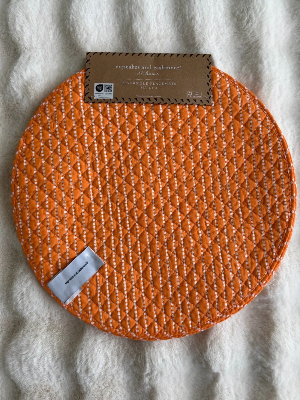 cupcakes & cashmere brand new